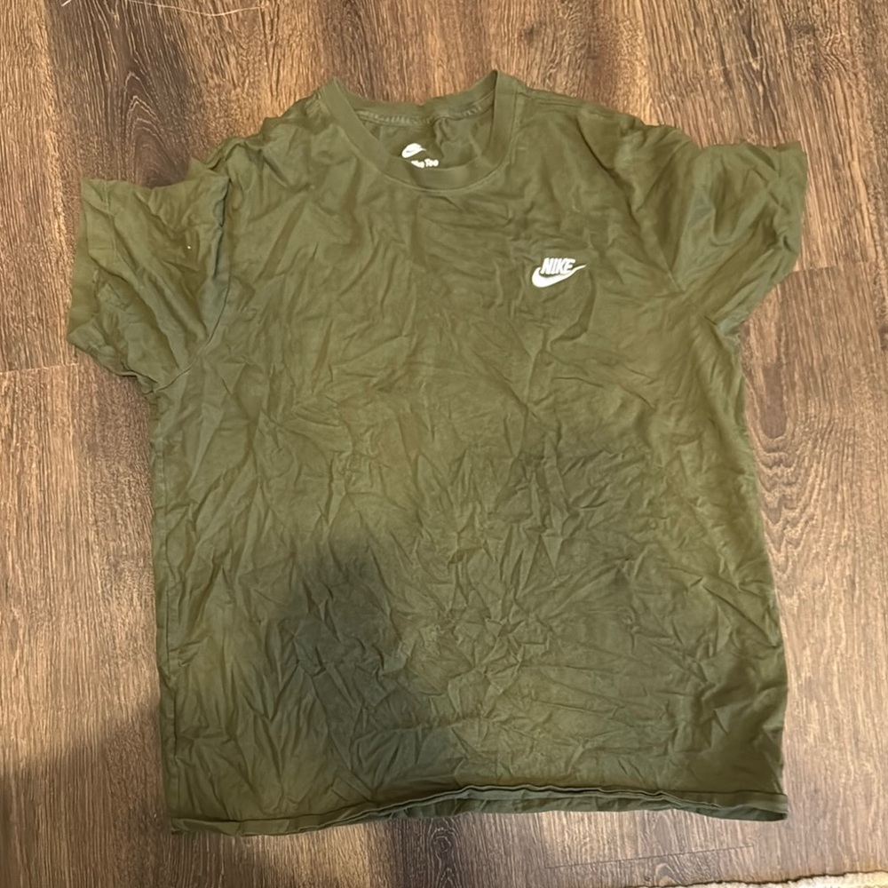 Nike Olive Green T-Shirt